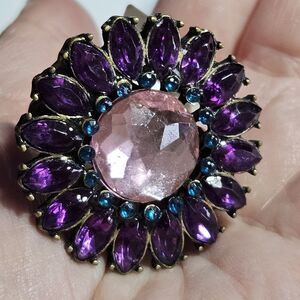 *Sale* Gold Tone Pink Purple Blue Rhinestone Flower Stretch Ring